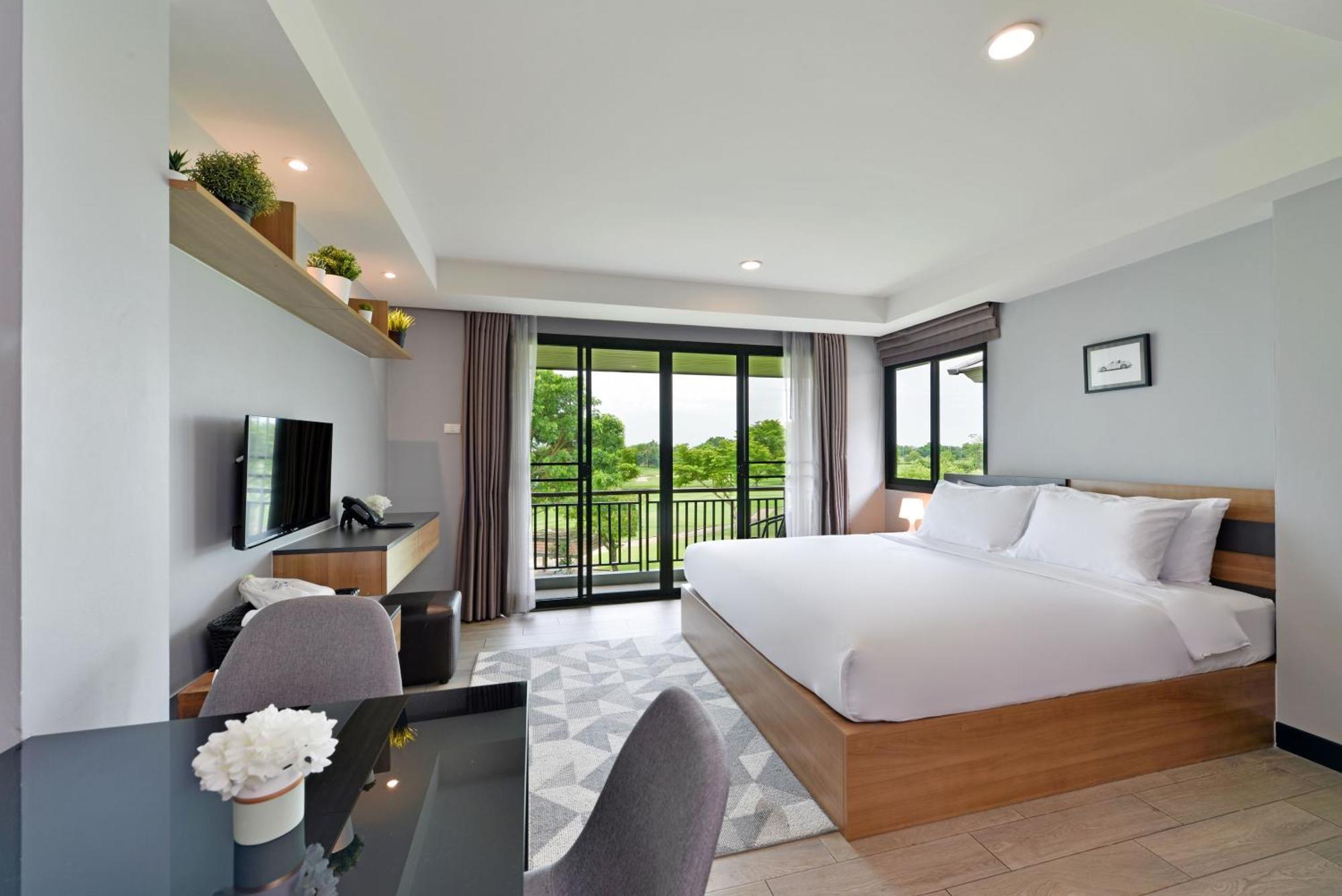 โรงแรม รวีวรรณ เรสซิเดนซ์ 3*